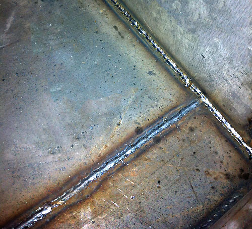 Continuous Welds in Seals 